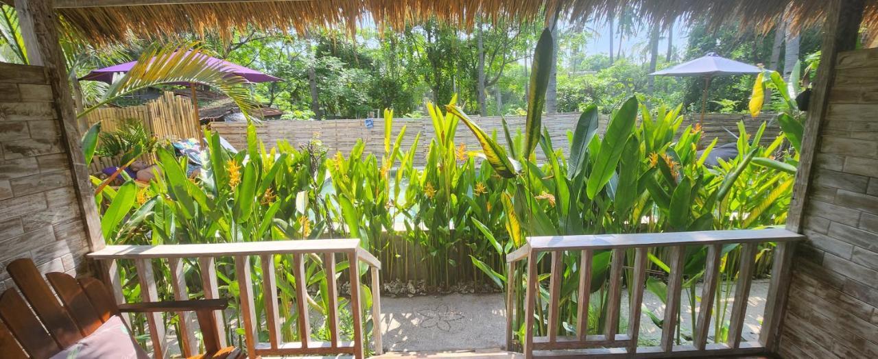 Purple Beach - Maithelia - Gili Air Exterior photo