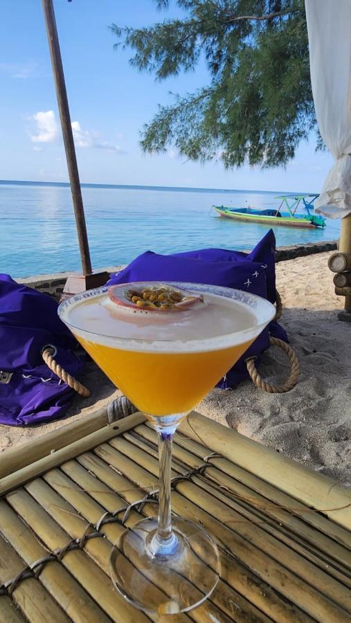 Purple Beach - Maithelia - Gili Air Exterior photo