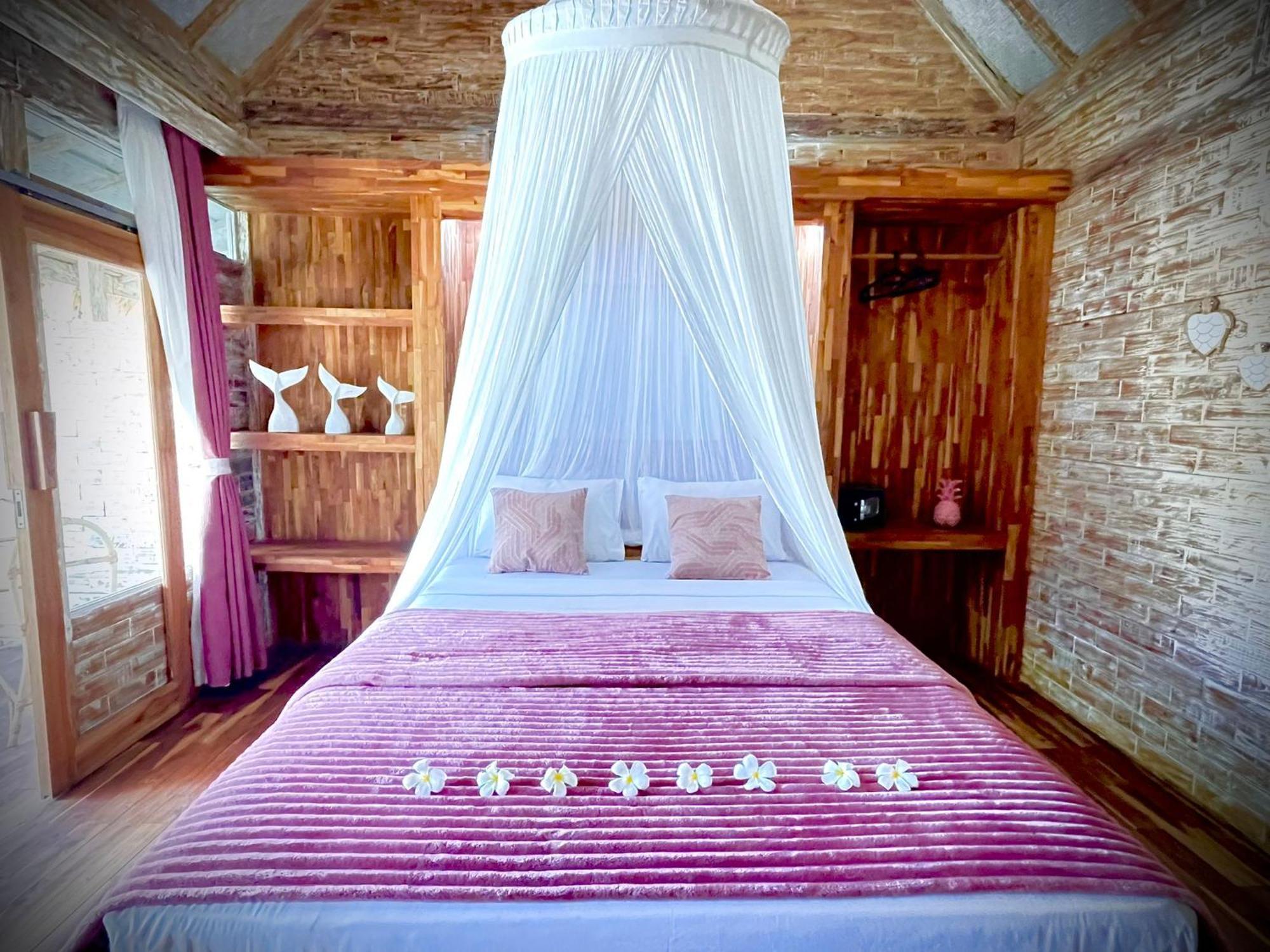 Purple Beach - Maithelia - Gili Air Exterior photo