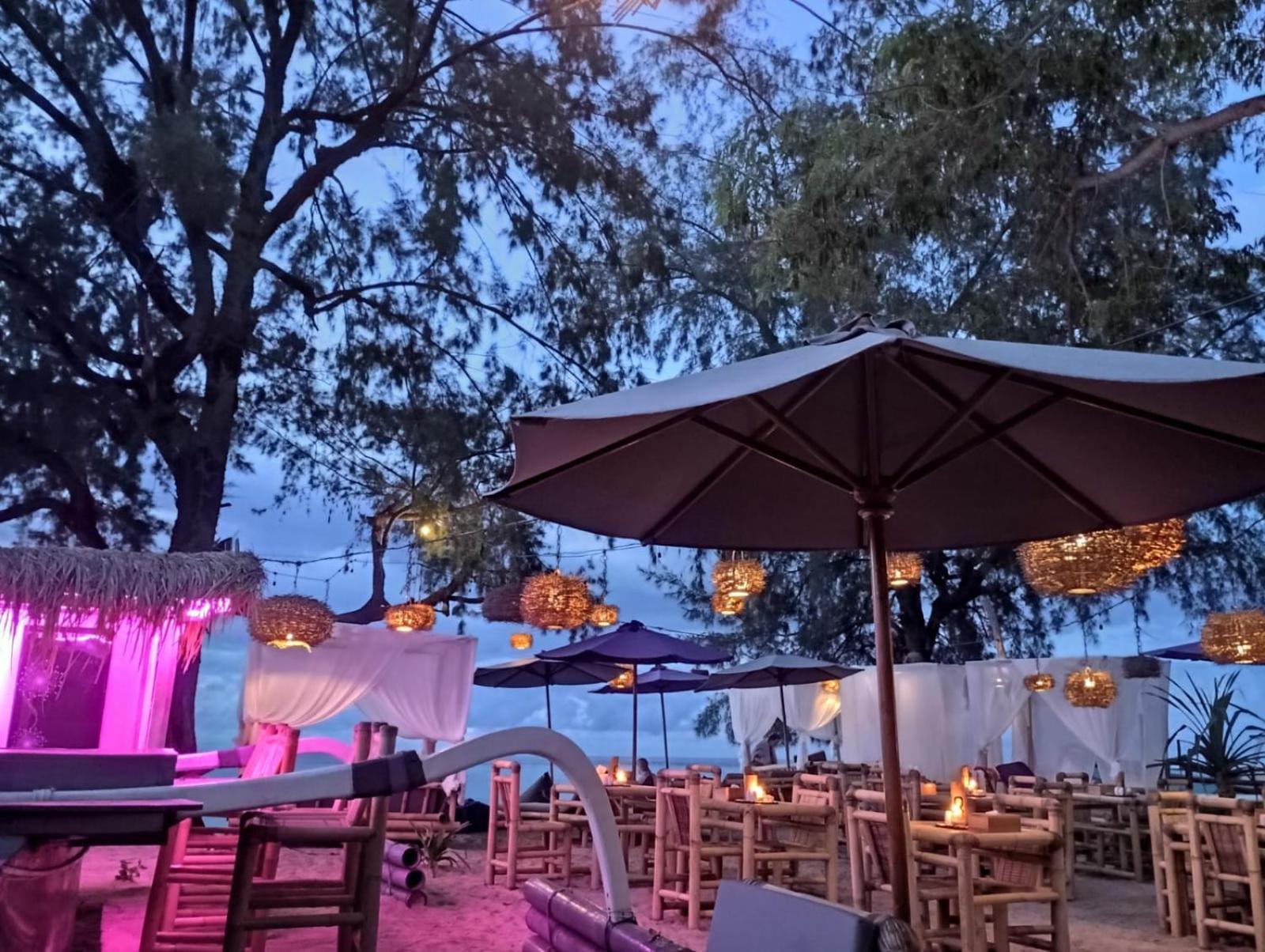 Purple Beach - Maithelia - Gili Air Exterior photo